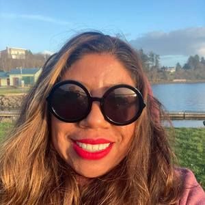 Meet your Posher, Nelly